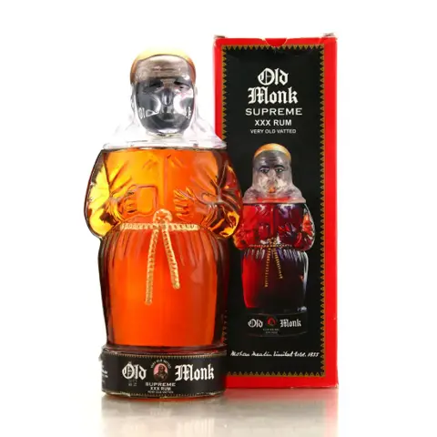 Mohan Meakin Distillery Old Monk Surpreme XXX Rum