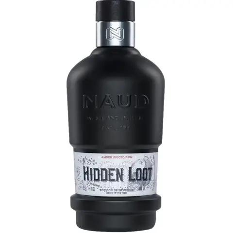 Famille Naud Hidden Loot
