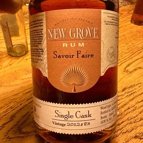 New Grove Savoir Faire Aged 10 years (Small batch)