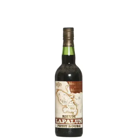 Rhum Chantal Comte Lapalun Vieux Rhum de la Martinique Petit-Bourg 1952