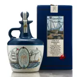 Alfred Lamb‘s Lamb‘s Lamb's 100 Navy Rum HMS Warrior (1980s) 75cl bottle — view 2