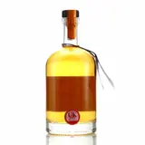 Wire Works White Peak Small Batch Cask Aged Rum Batch 2021 50cl bottle — view 2