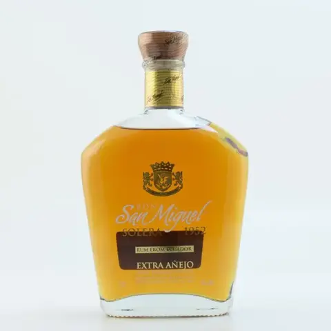 Licores San Miguel SA Ron San Miguel Solera 1952 Añejo