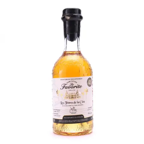 Les  Frères de la Côte La Favorite Rhum vieux dynamique 2020 2017
