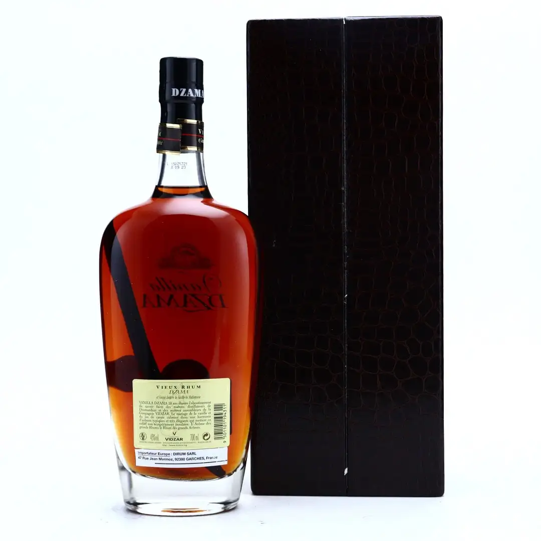 Hochauflösendes Bild von Dzama Vieux Rhum