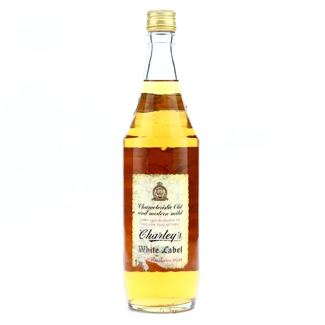 Image haute résolution de J. Wray &amp; Nephew LTD. Edwin Charley White Label 1970s