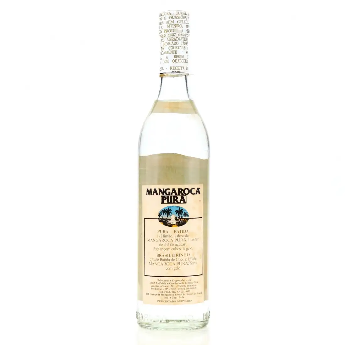 High resolution image of Mangaroca Pura White Rum