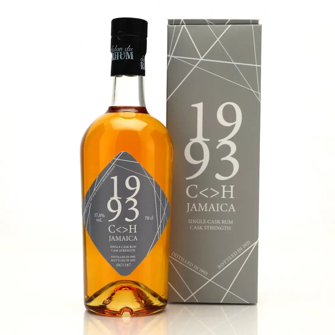 Bottle of Salon du Rhum Hampden Jamaica C<>H 1993