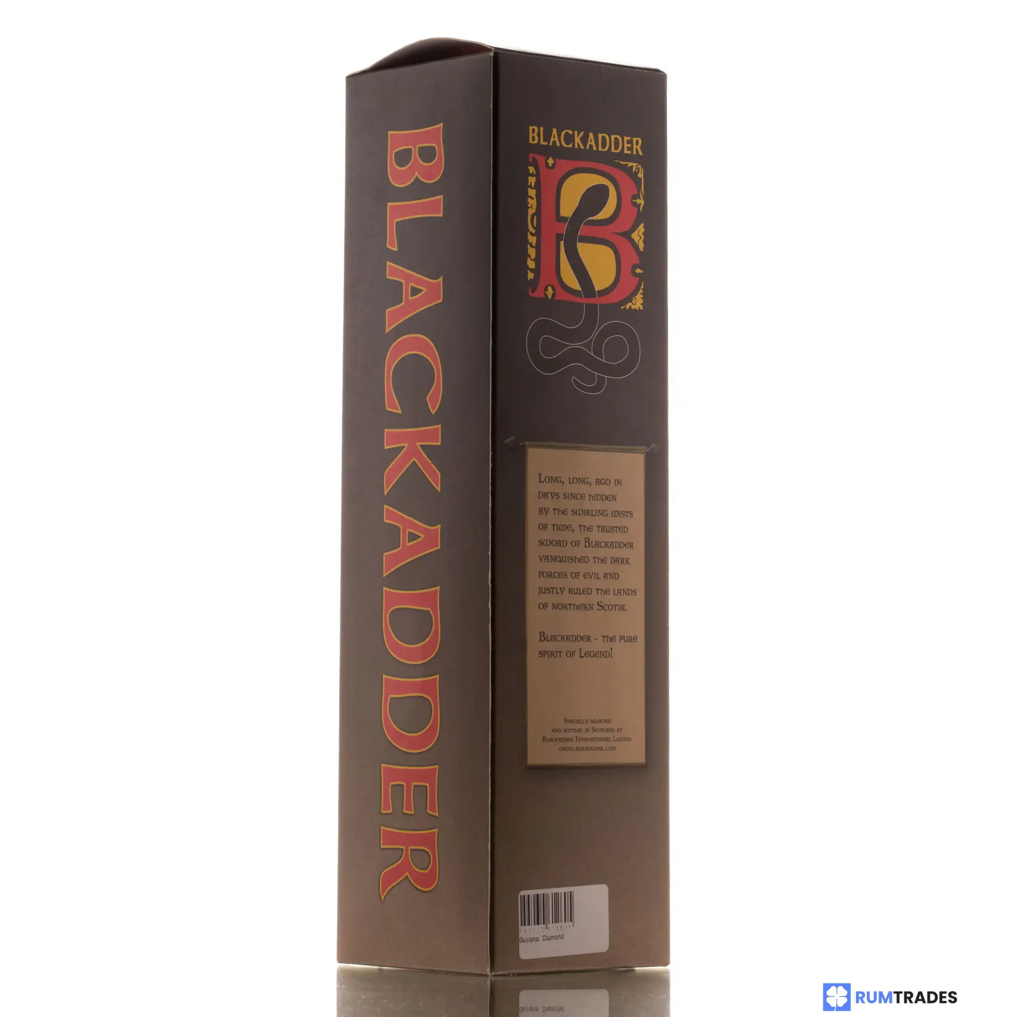 Hochauflösendes Bild von Blackadder Diamond Raw Cask Rum 2011