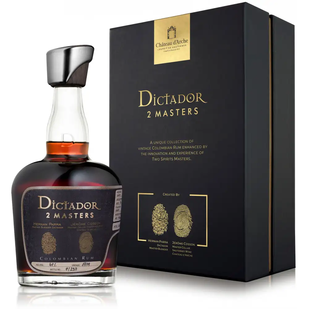 Bottle of Dictador 2 Master 1979 (Parra & Cosson)