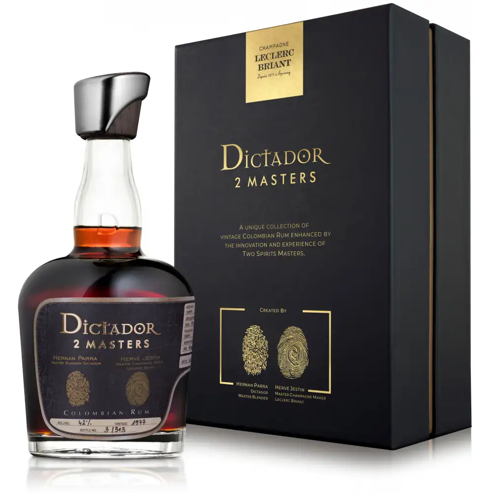 Bottle of Dictador 2 Master 1977 (Parra & Jestin)