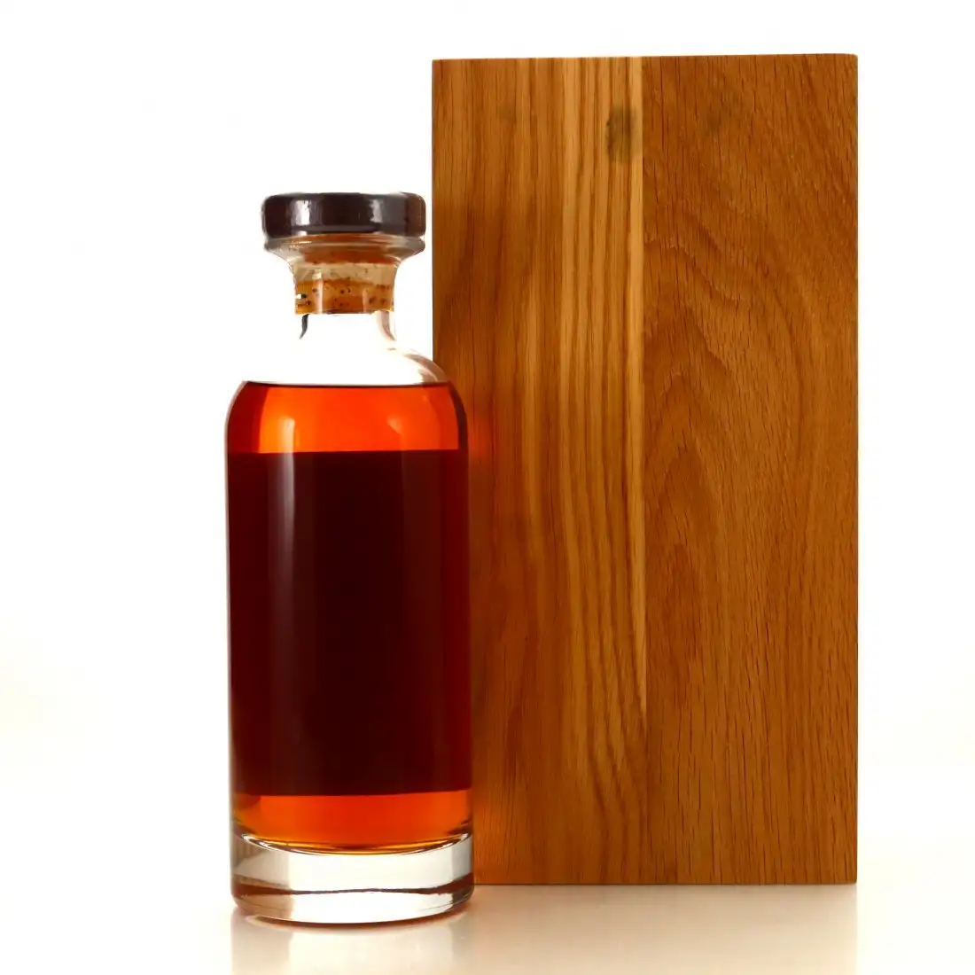 High resolution image of TAST'TOE 1983 Jamaica Rum HD&amp;LP