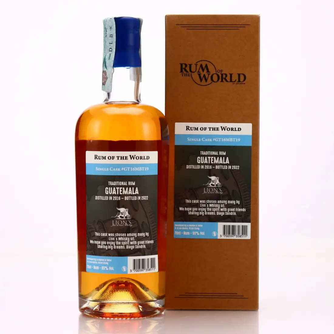 Image haute résolution de Fine Spirits Rum of the World Lion's Fine &amp; Rare Whisky 2016