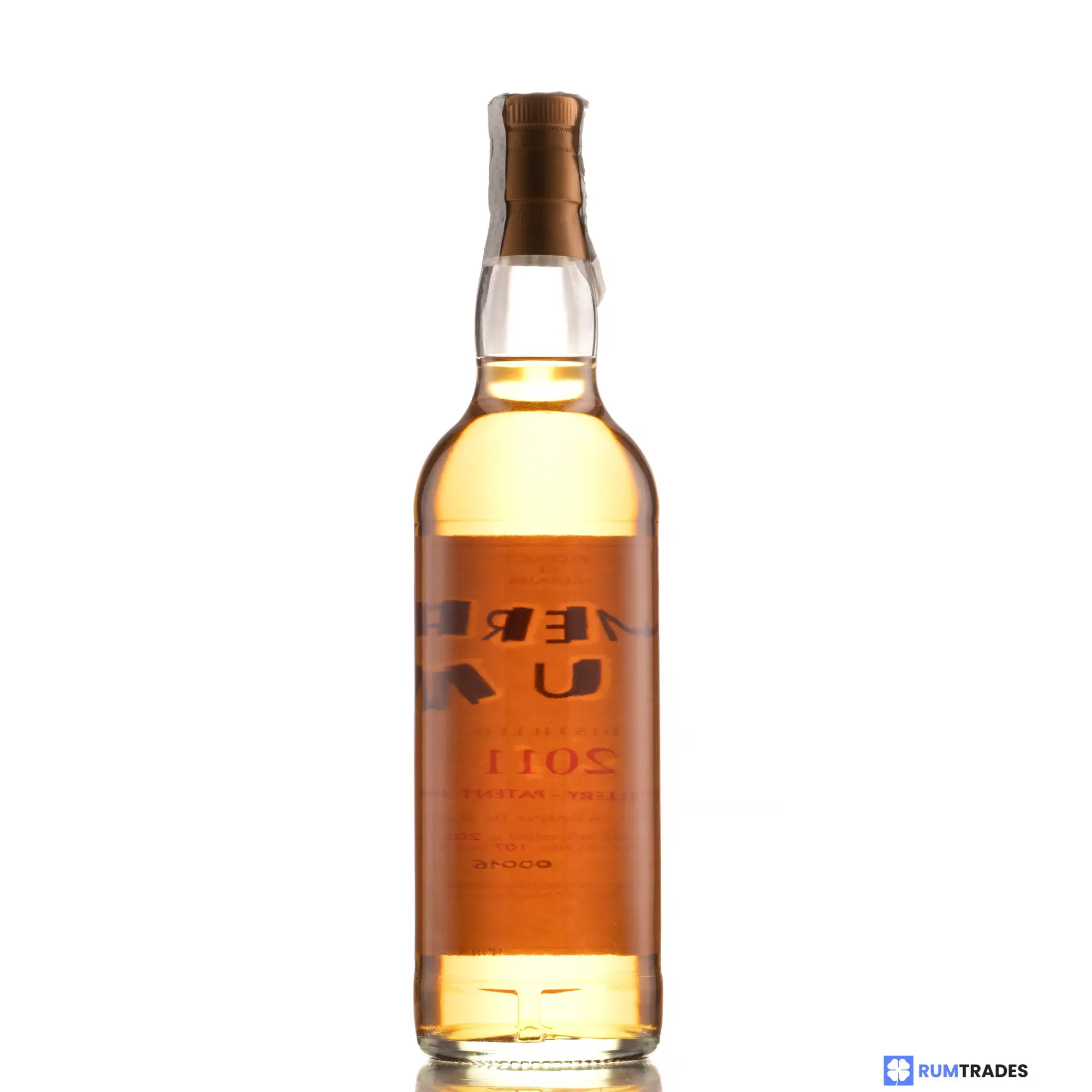 High resolution image of Moon Import Diamond Demerara Rum 2011