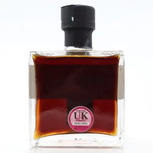 Image haute résolution de Hebridean Liqueur Company Caroni Ancient Mariner Navy Rum HTR 1995