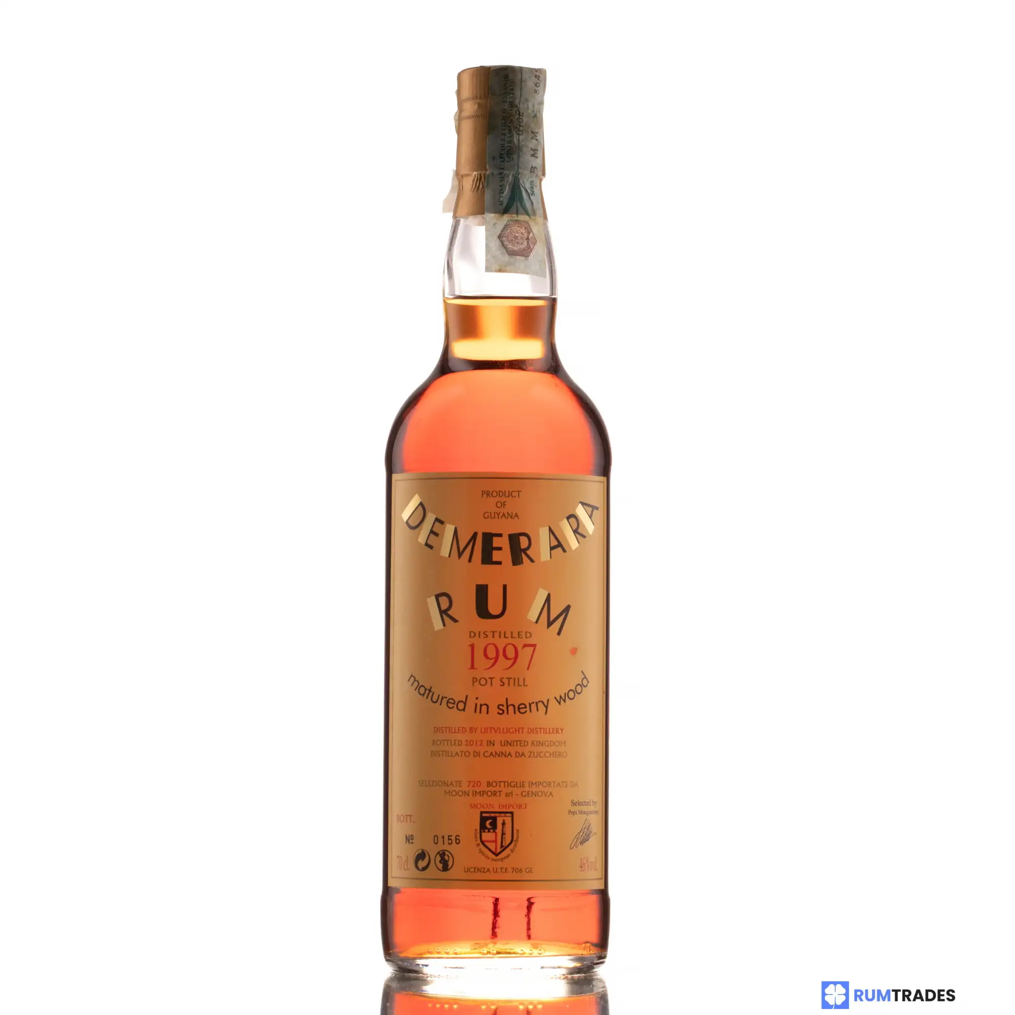 High resolution image of Moon Import Uitvlugt Demerara Rum 1997