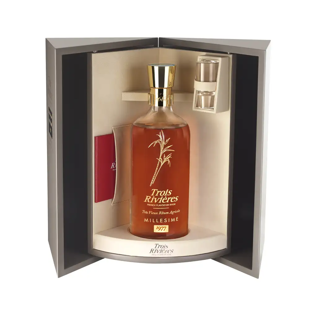 Bottle of Trois Rivières Baccarat Millésime 1977