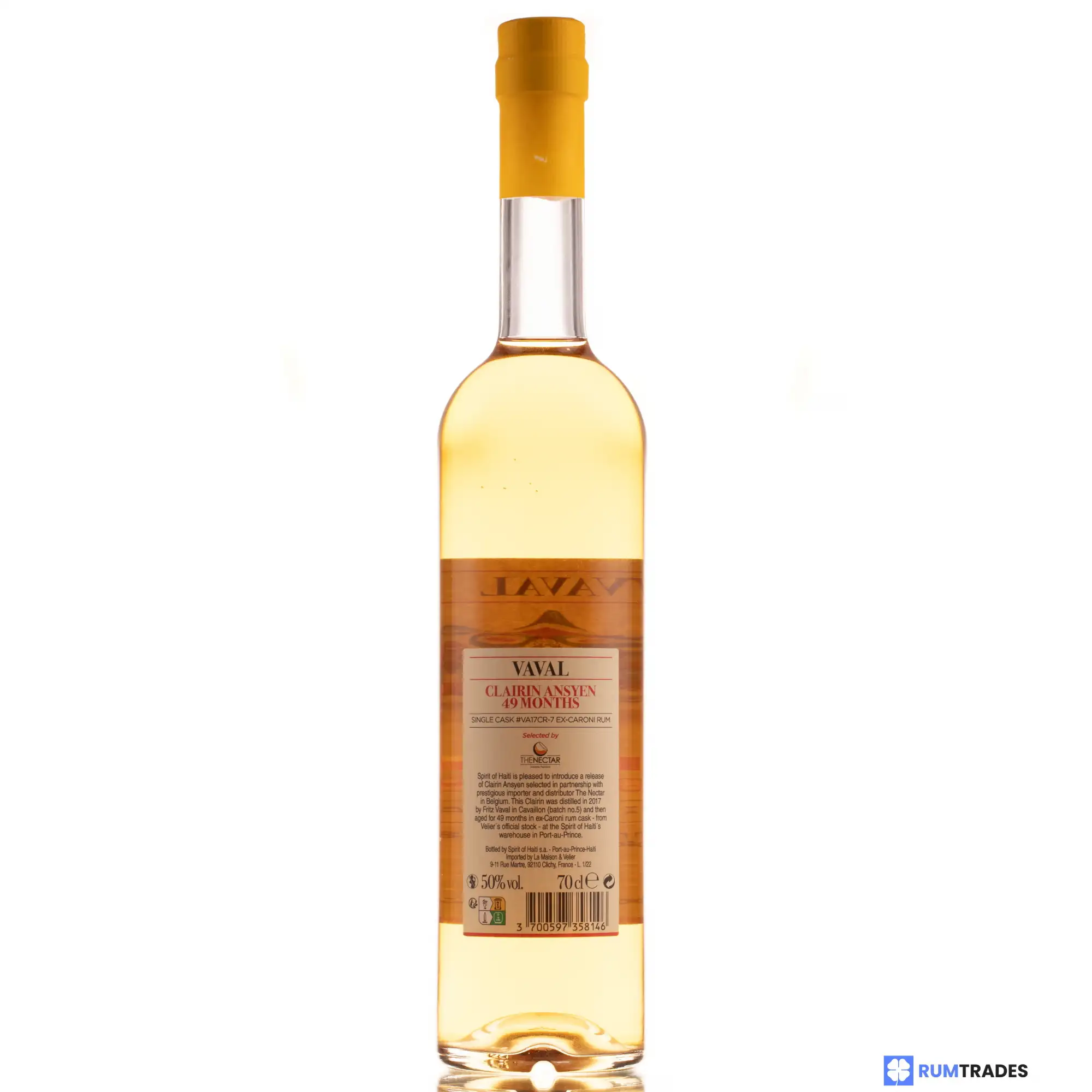 High resolution image of Velier Arawaks Clairin Ansyen Vaval (The Nectar) 2018