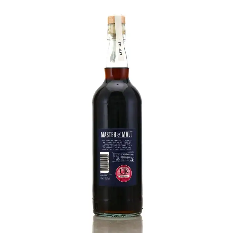 Image haute résolution de Master of Malt Caroni Traditional Column Rum HTR 1997