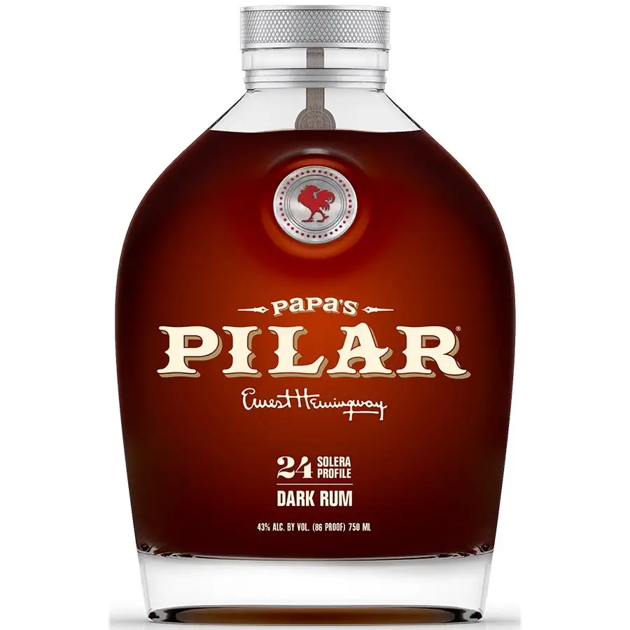 Bottle of Hemingway Rum Papa‘s Pilar Dark Rum