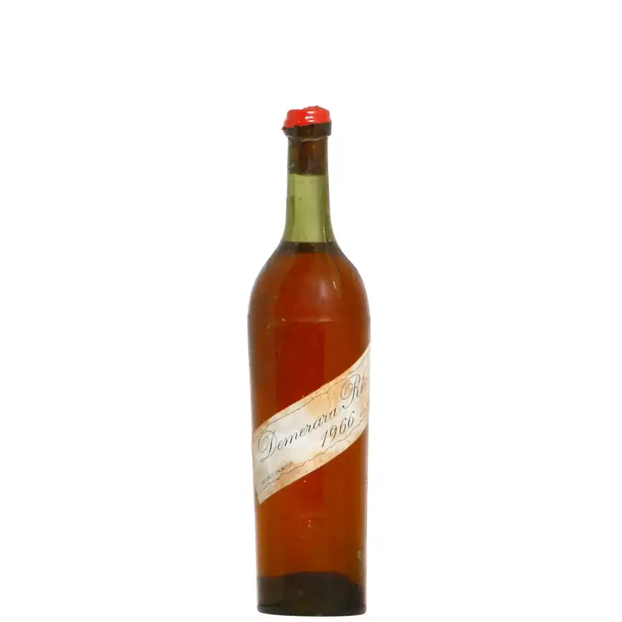 Bottle of Meyer Baggers Demerara Rhum Ciguena Collection 1966