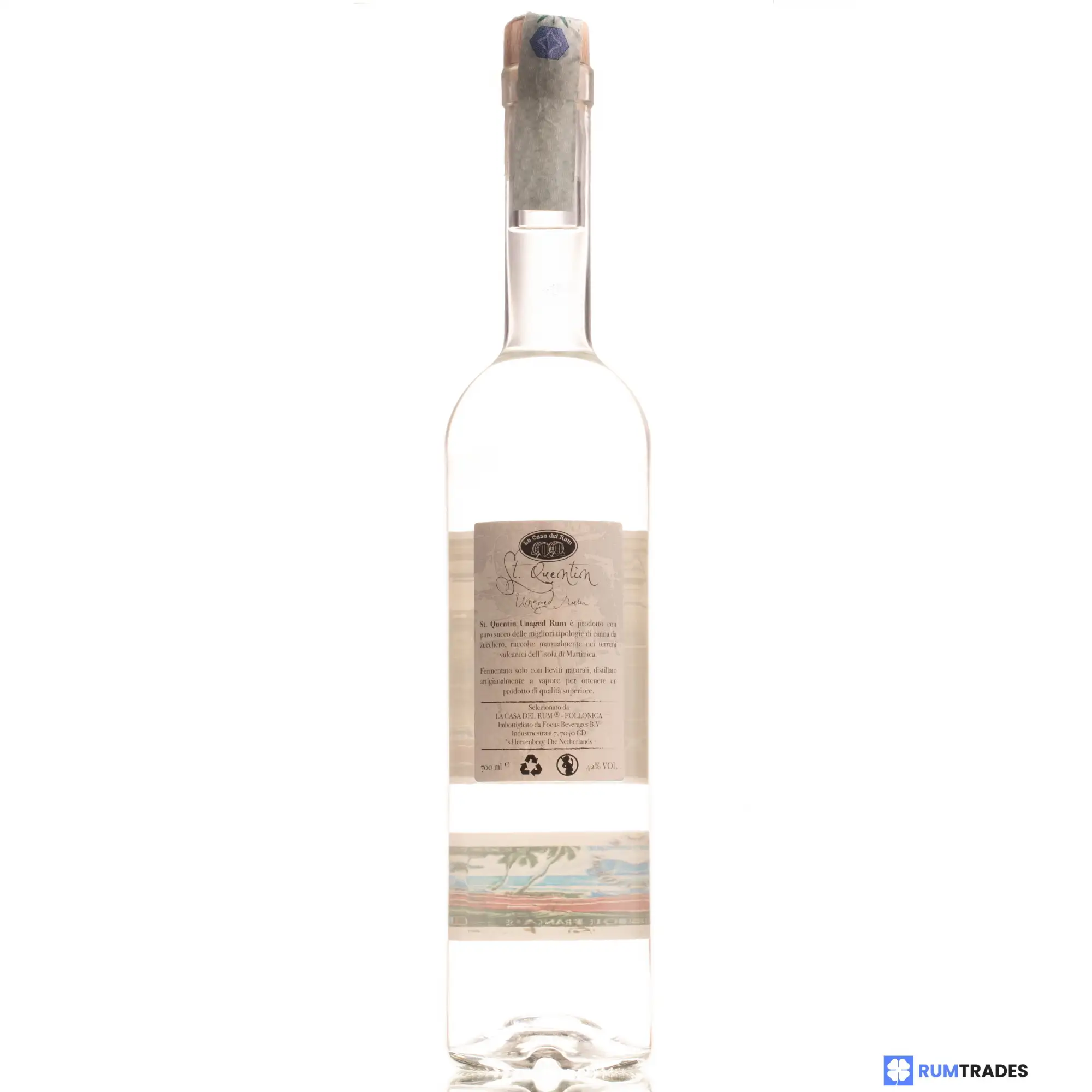 Image haute résolution de La Casa Del Rum La Favorite St. Quentin Unaged Rum