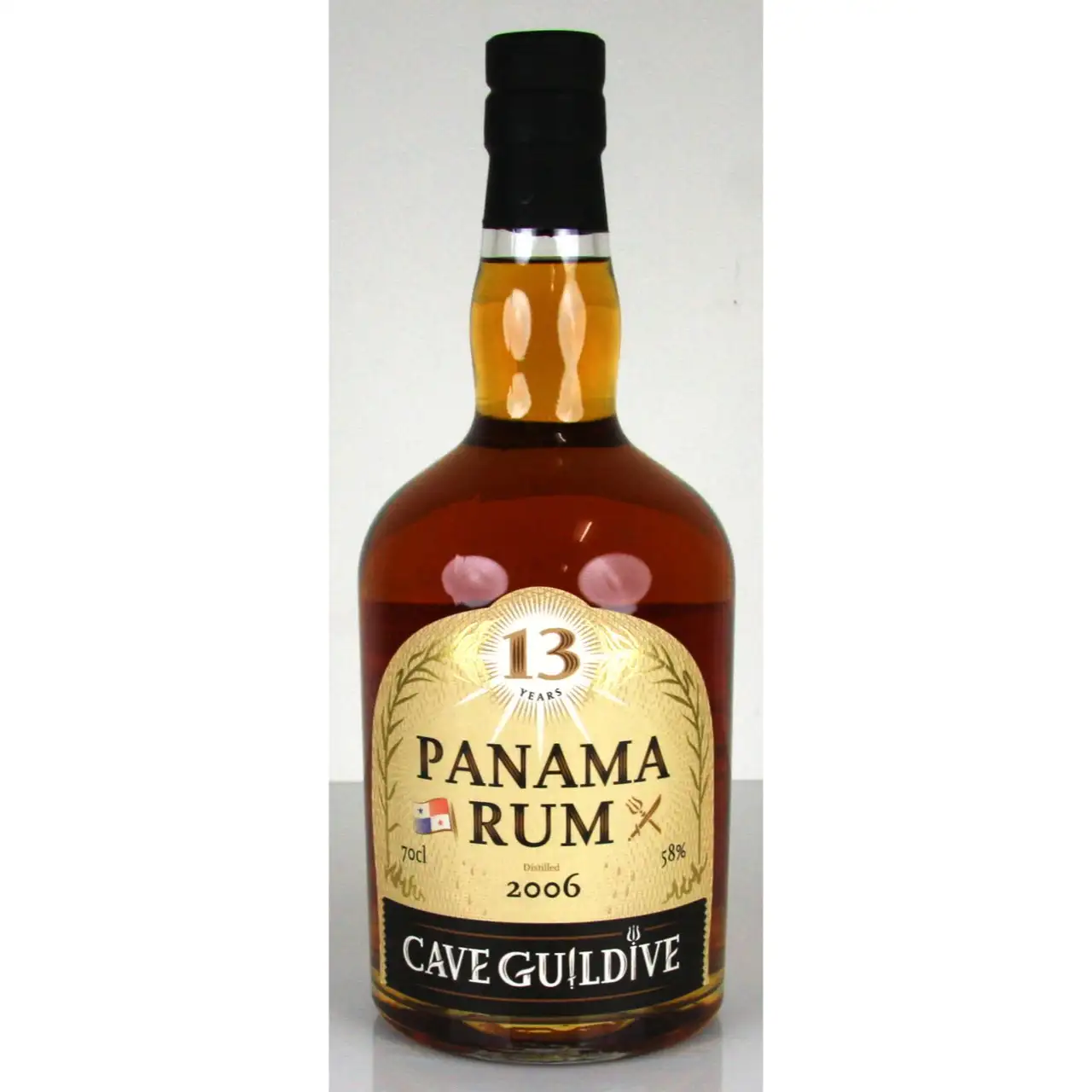 Bottle of Cave Guildive Panama Rum 2006