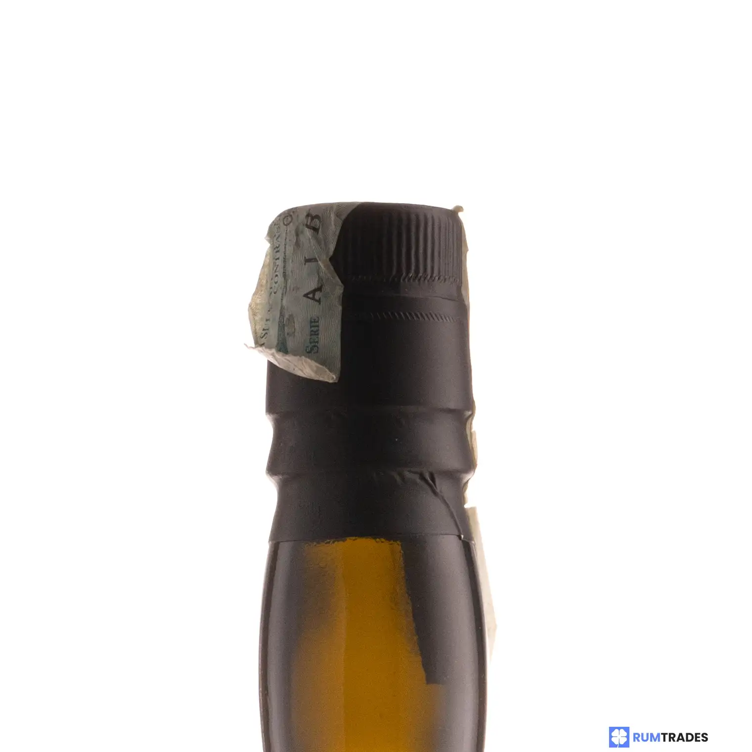 High resolution image of Samaroli Haiti Rum 2004