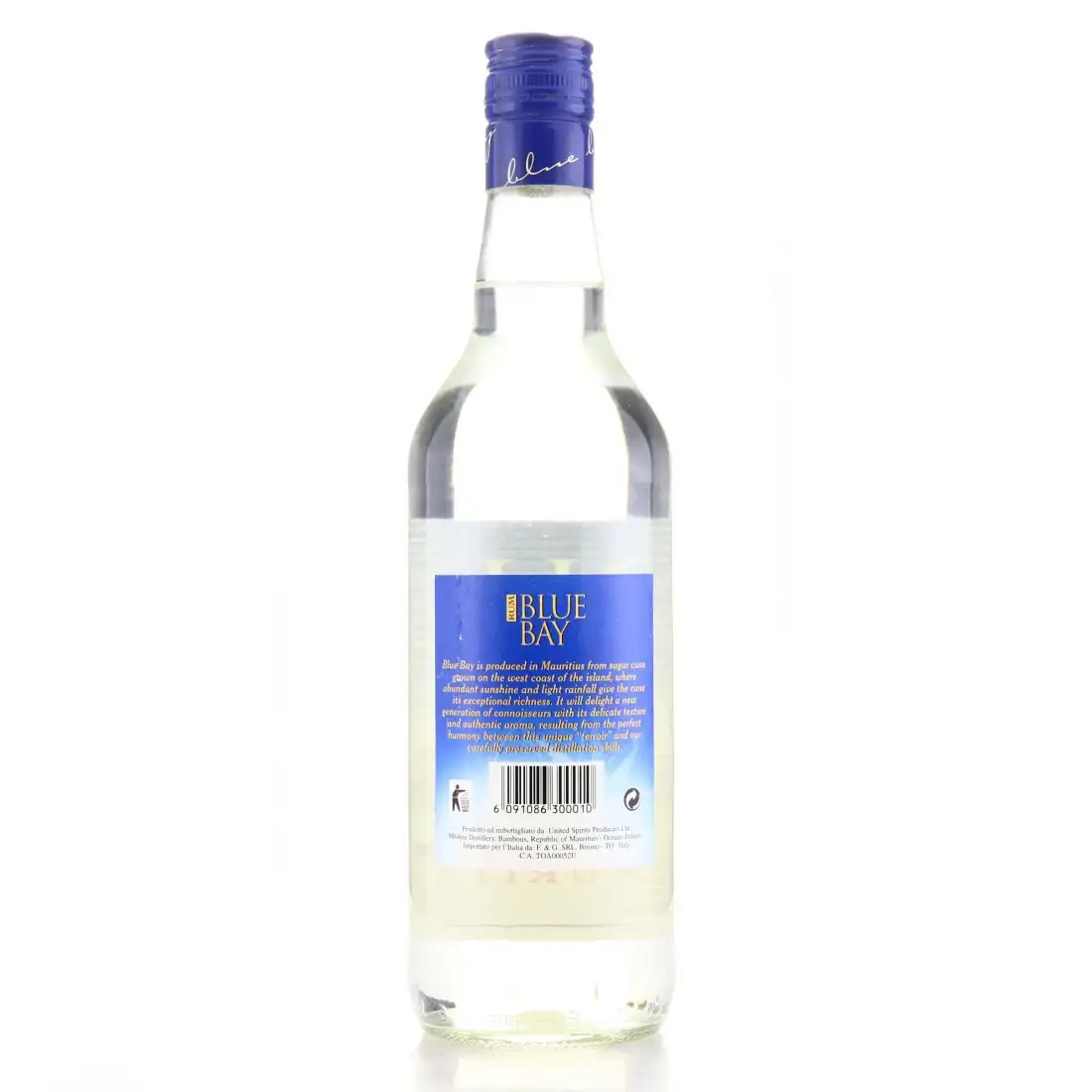 Image haute résolution de Medine Estate Blue Bay Superior Rum