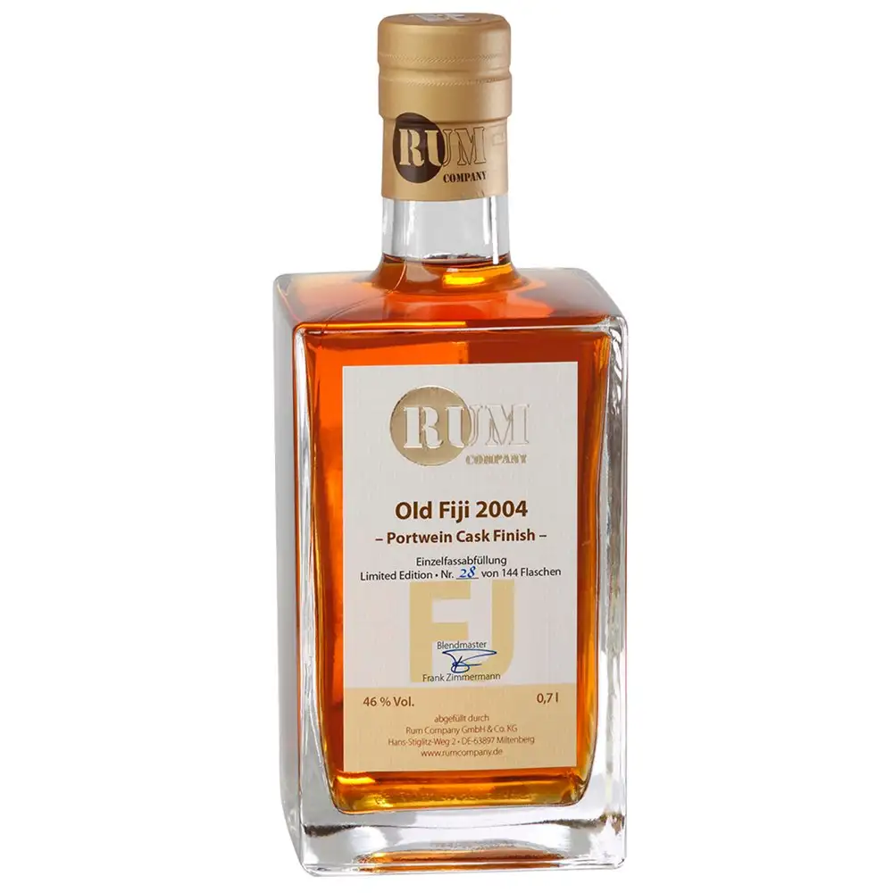 Bottle of Rum Company Old Fiji 2004
