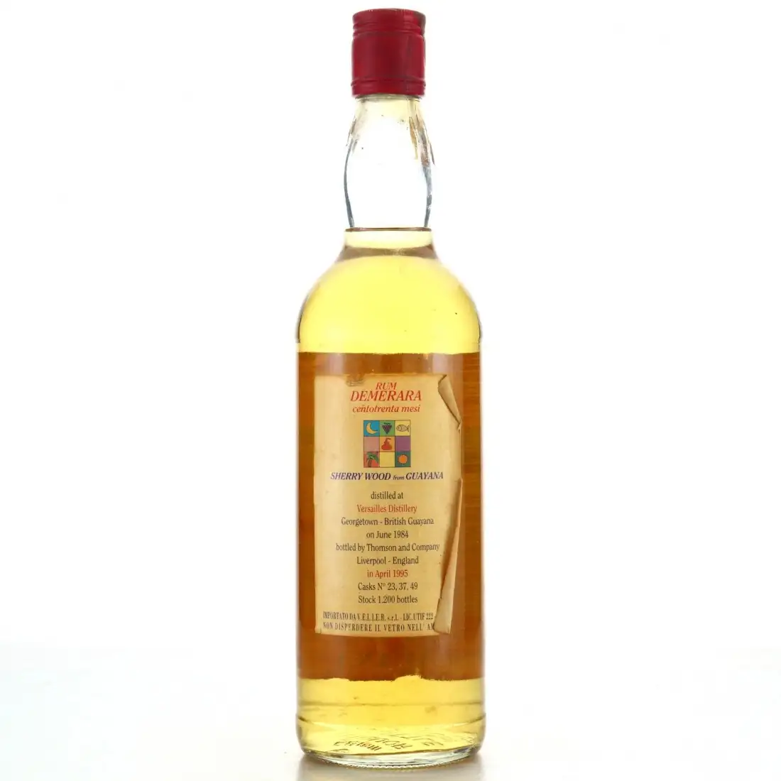 Image haute résolution de Velier Versailles Rum Demerara Centotrenta Mesi Sherry Wood from Guyana 1984