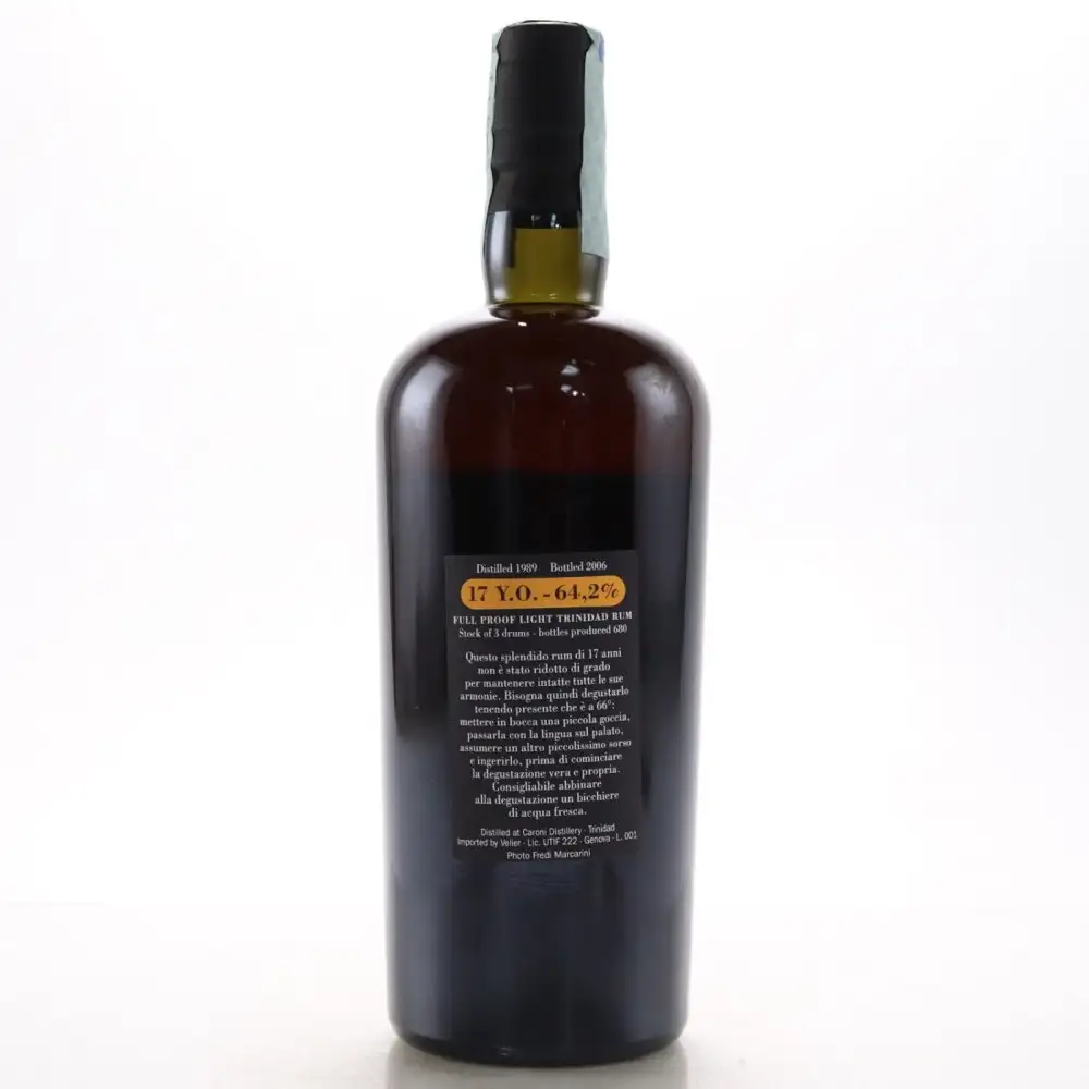 Image haute résolution de Velier Caroni Light Trinidad Rum 1989