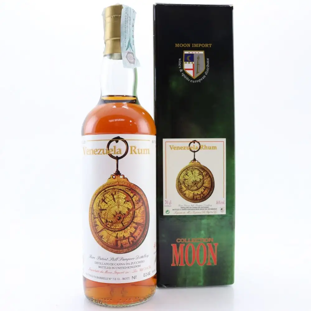 Bottle of Moon Import Pampero Venezuela Rum 1992