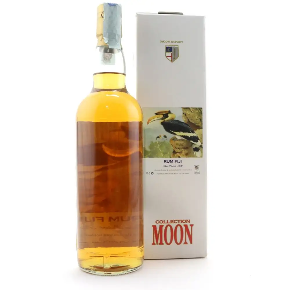 High resolution image of Moon Import South Pacific Rum Fiji 2001