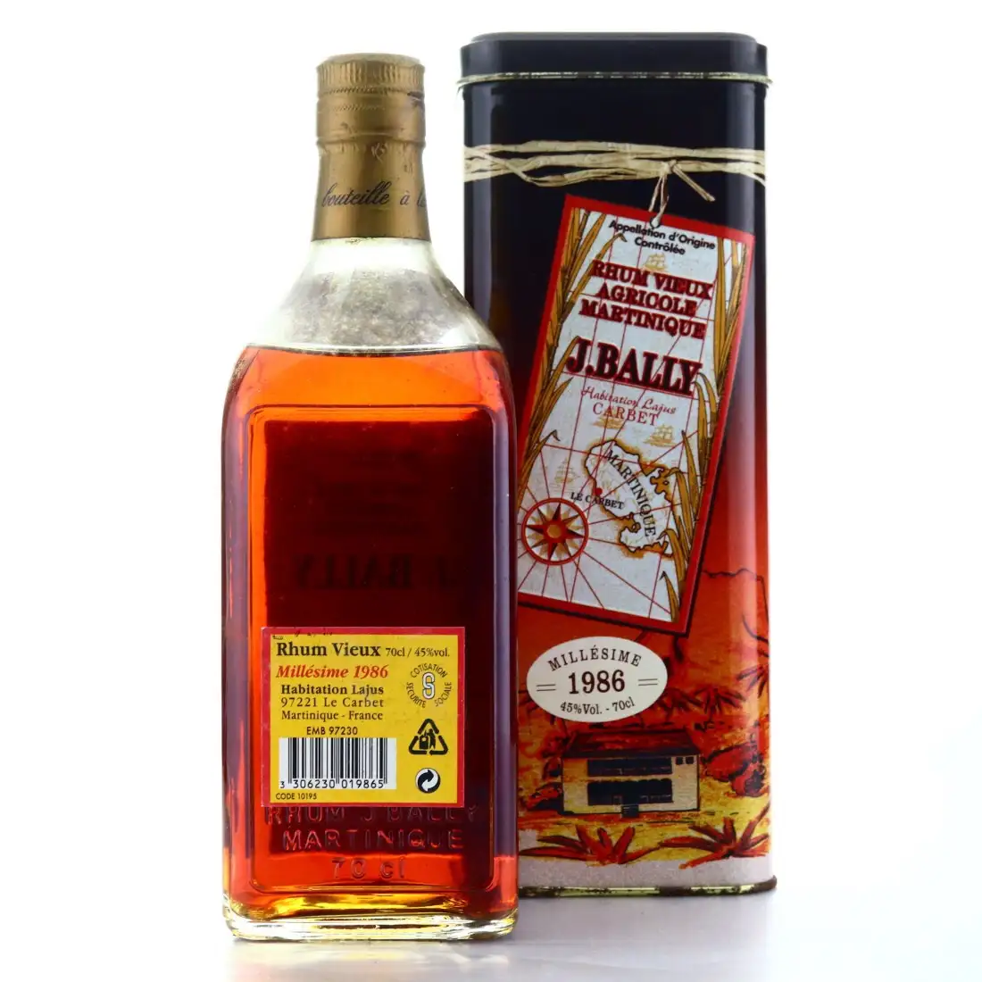 Image haute résolution de J. Bally Habitation Lajus Carbet Millésime 1986