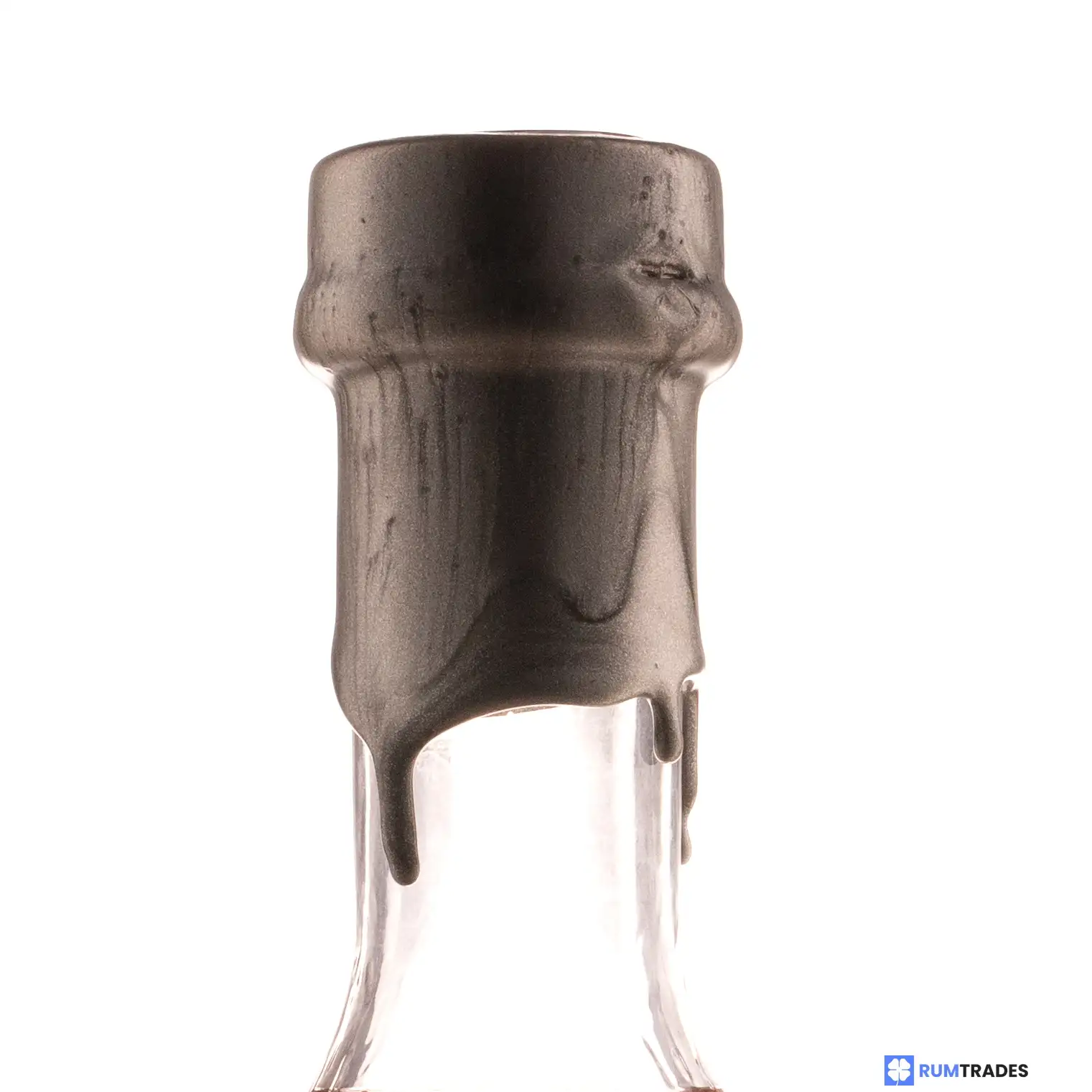 High resolution image of La Favorite Sélection Spéciale Tous Créoles Cuvée 2012