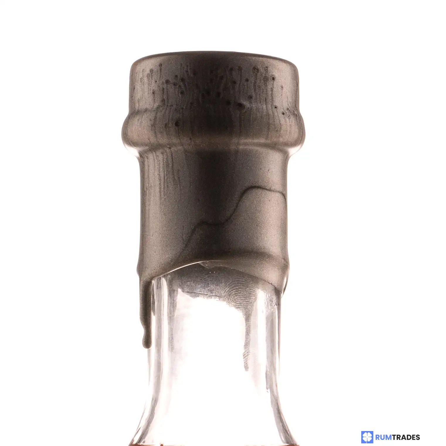 High resolution image of La Favorite Sélection Spéciale Tous Créoles Cuvée 2012