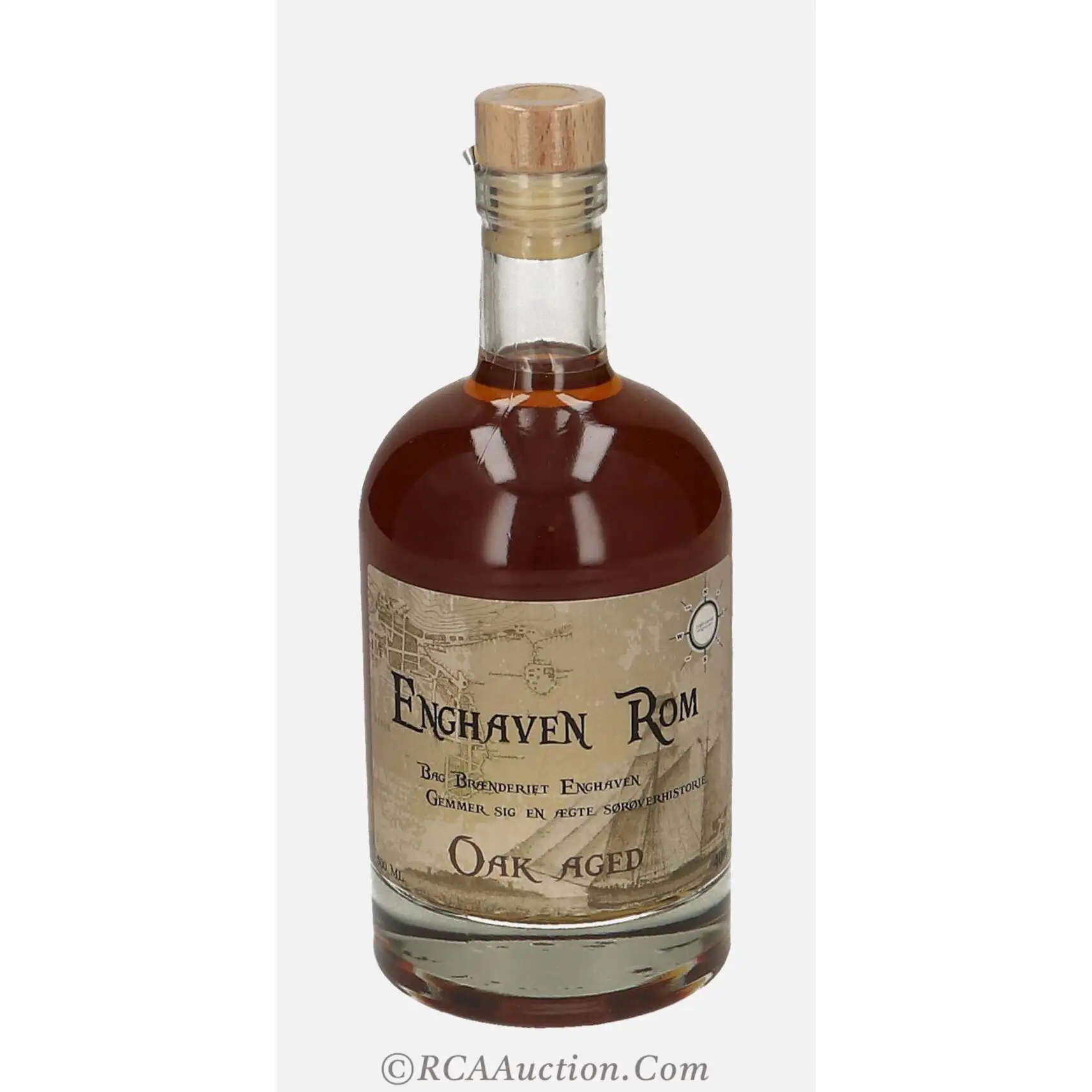 Bottle of Enghaven Rom Oak Aged