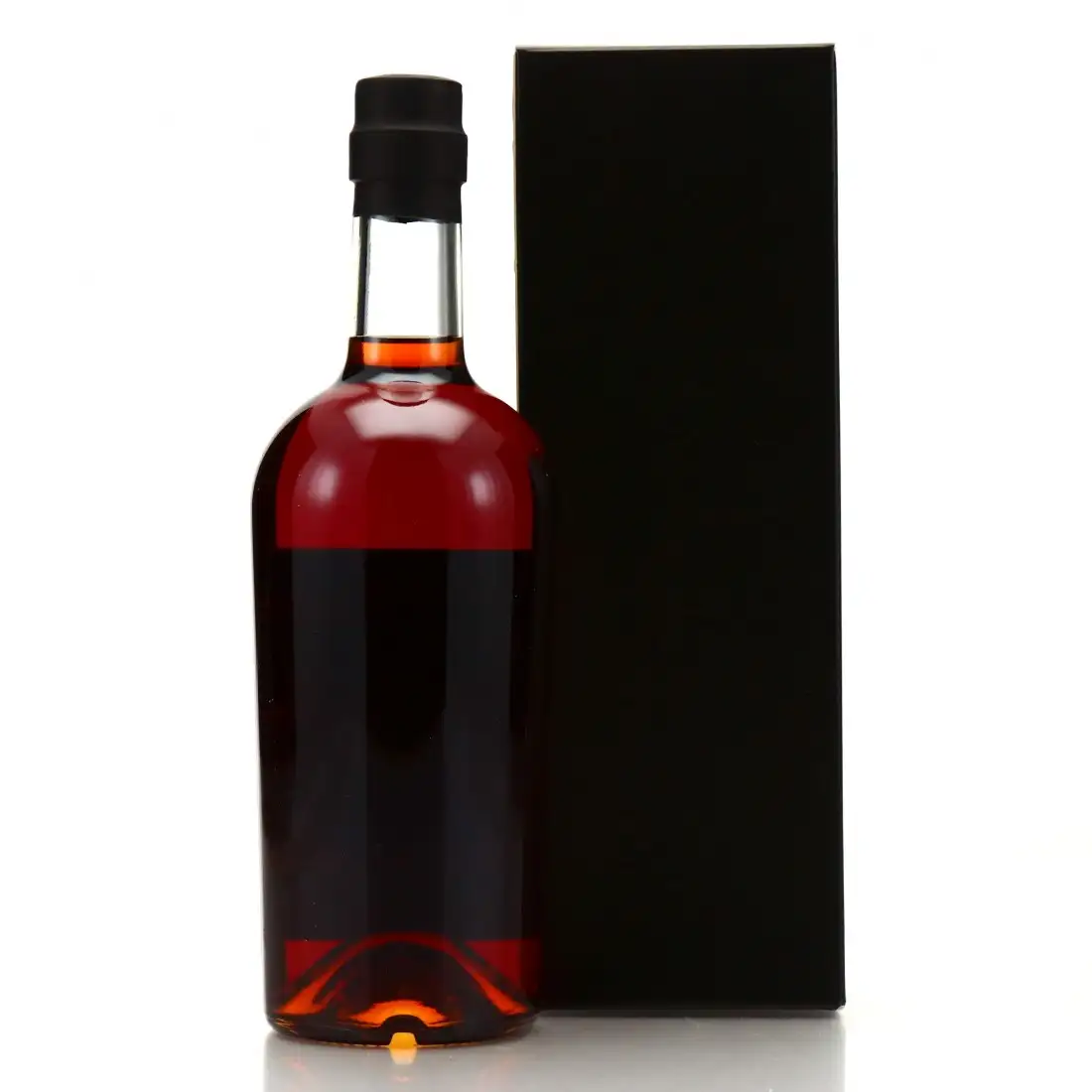 Hochauflösendes Bild von Romdeluxe Dark Navy Blend Selected Series Rum No.3