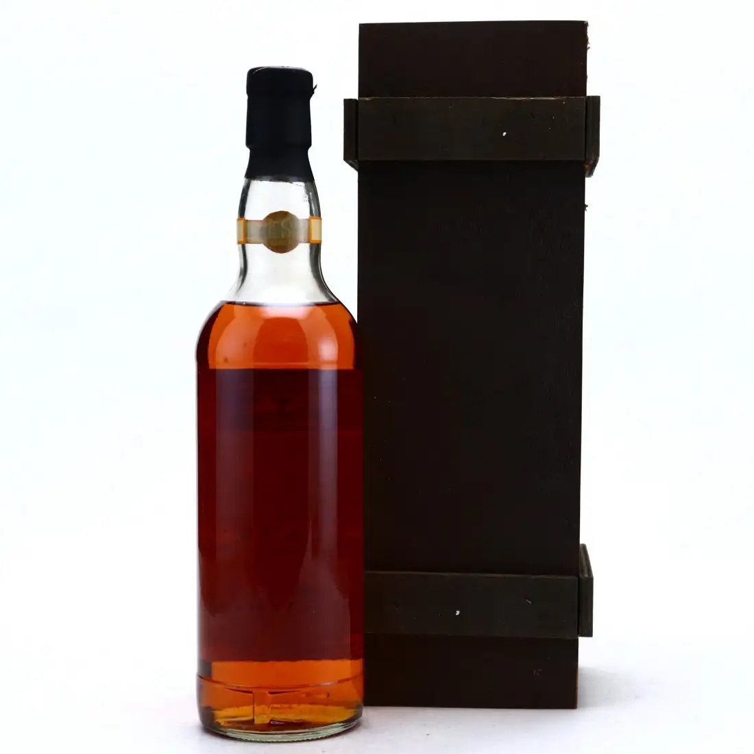 Hochauflösendes Bild von Rum Nation Supreme Lord IV 1986