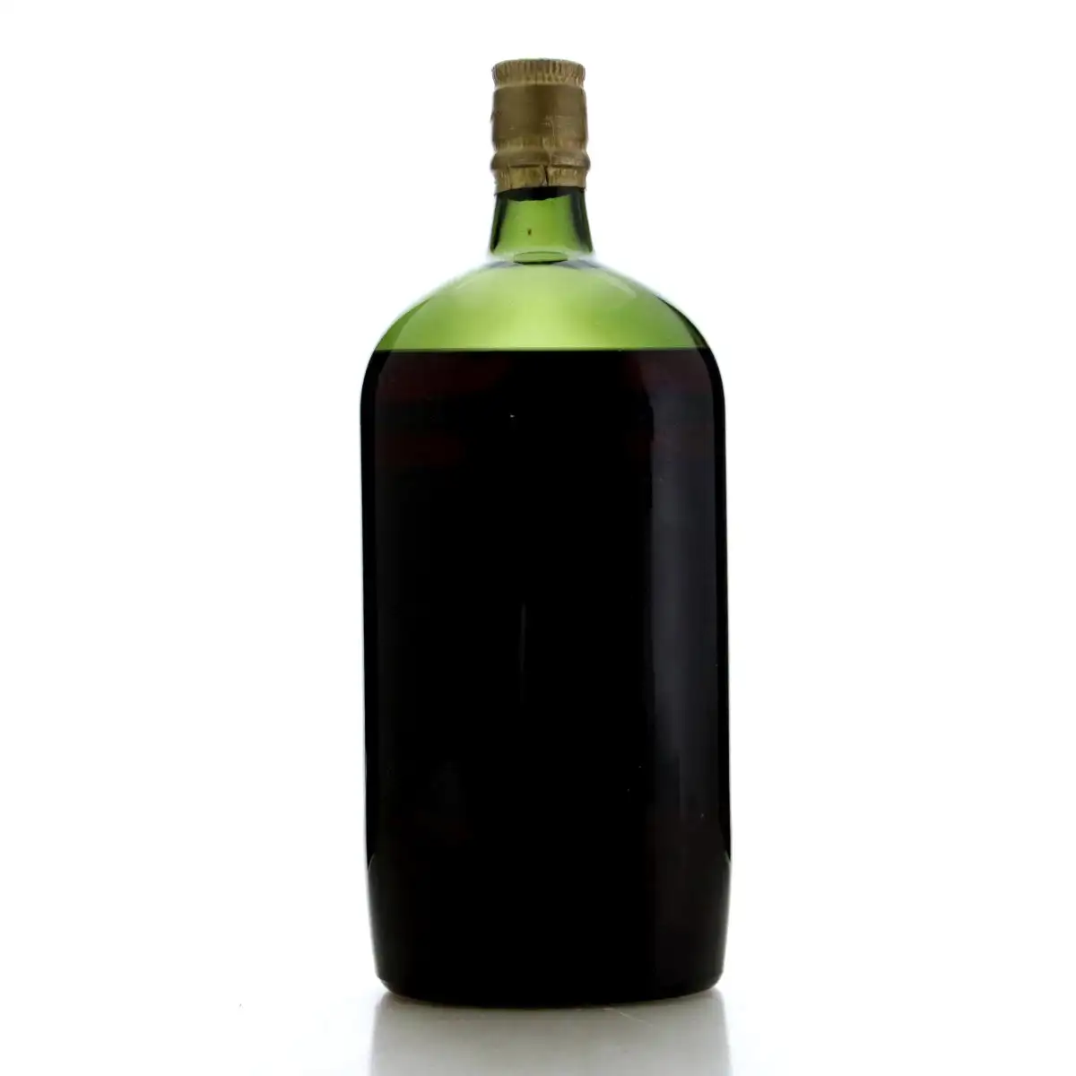 High resolution image of Lemon Hart &amp; Son Royal Navy Demerara Rum