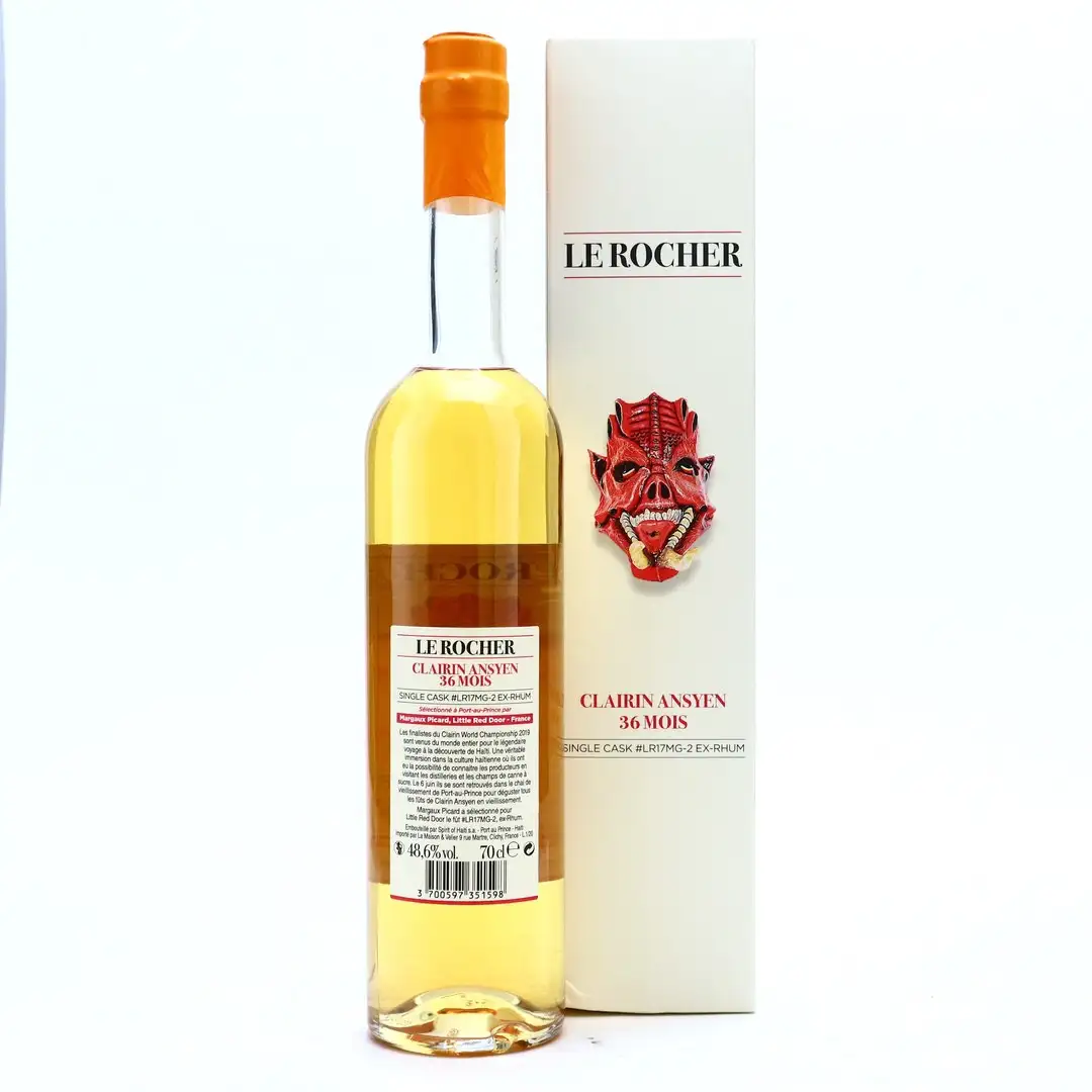 Hochauflösendes Bild von Velier Le Rocher Clairin Ansyen 2017