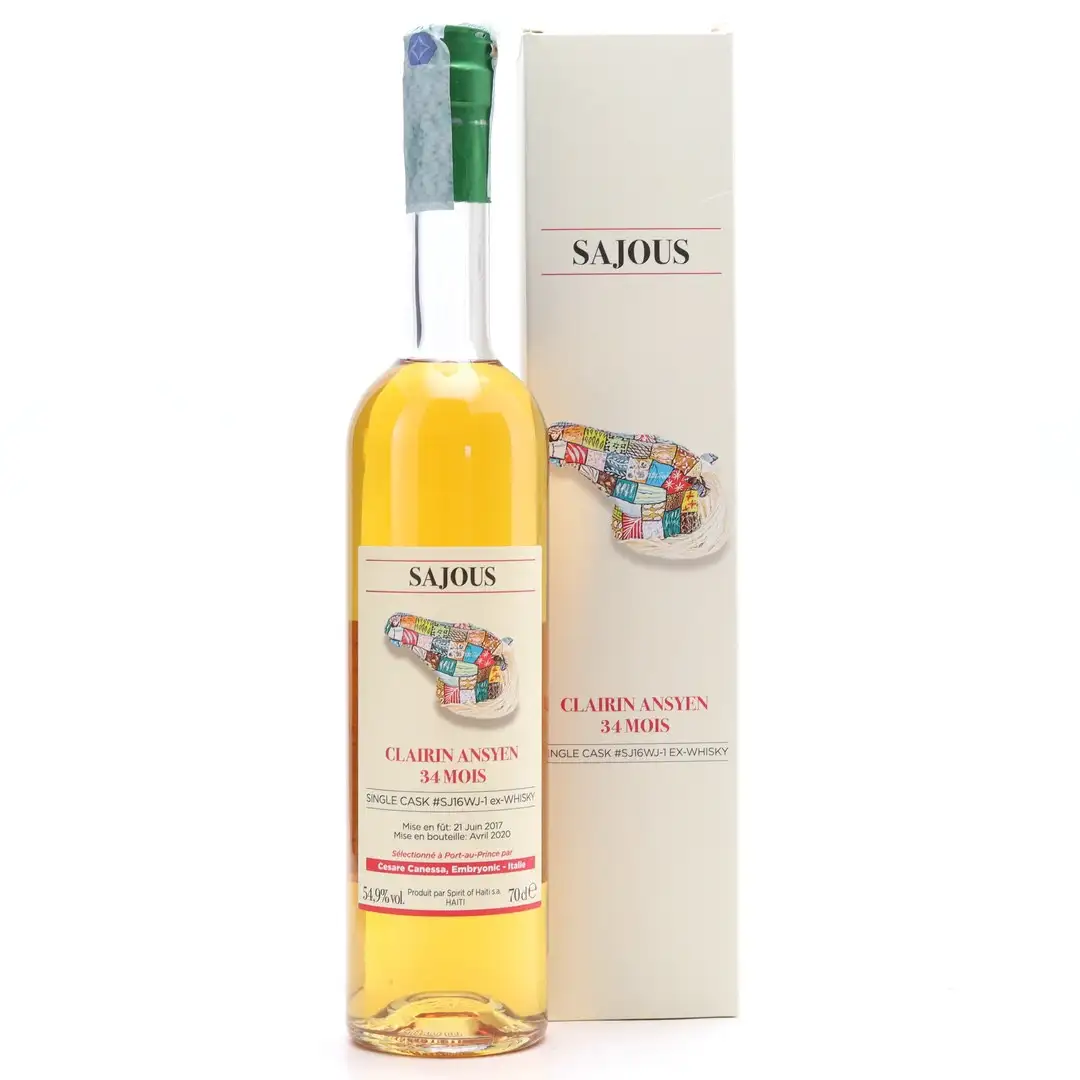 Bottle of Velier Chelo Clairin Ansyen Sajous 34 Mois 2017