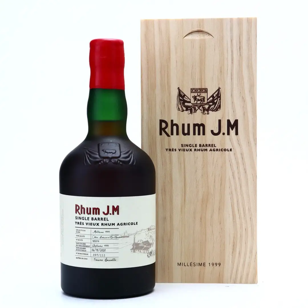 Bottle of Rhum J.M Single Barrel 1999