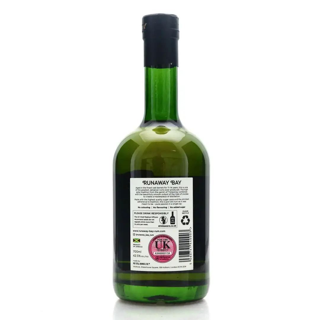 Image haute résolution de Runaway Bay Premium Aged Jamaican Rum