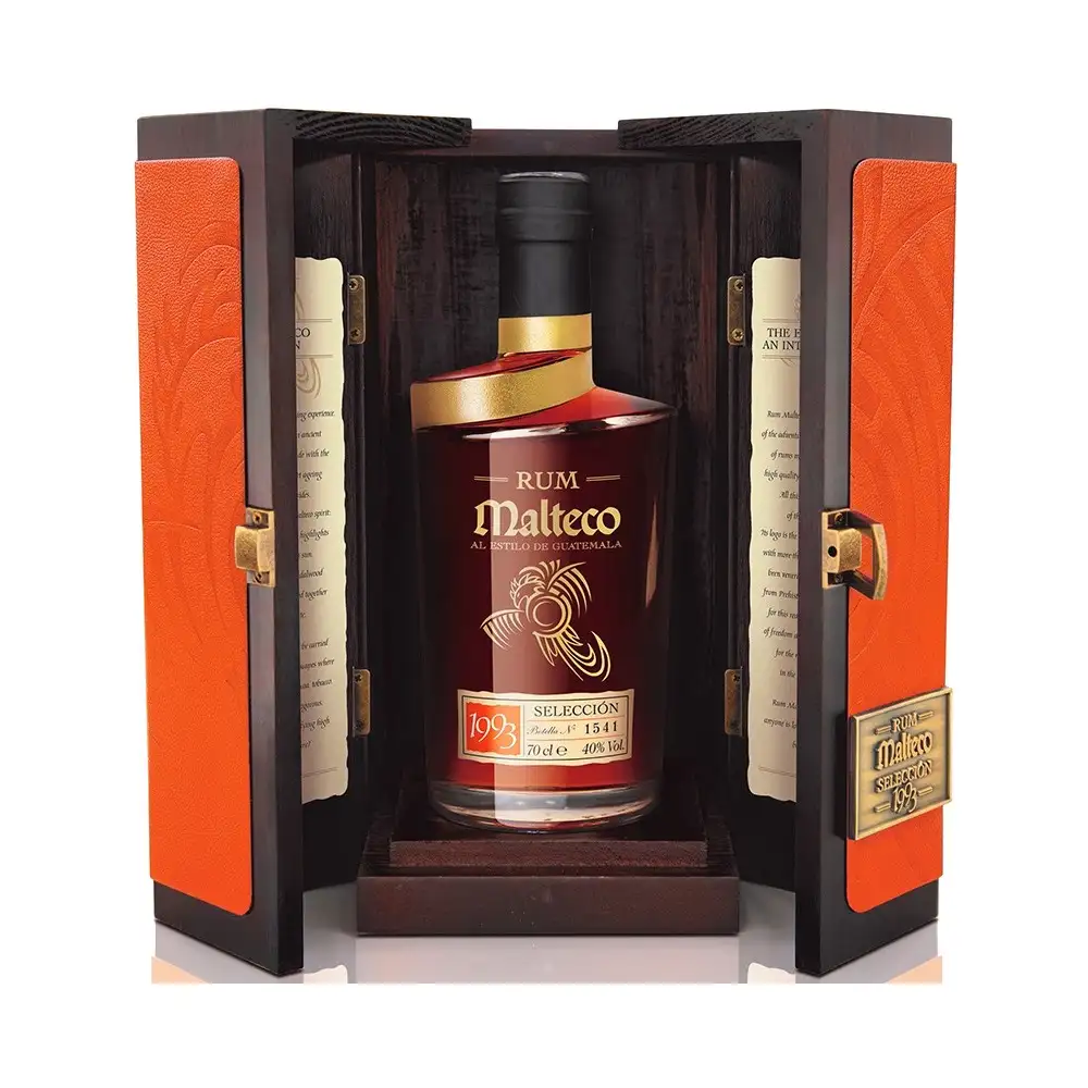 Bottle of Malteco Malteco Seleccion 1993